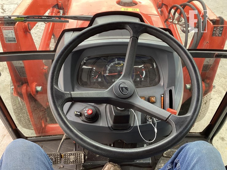 2021-kubota-mx6000-image-17