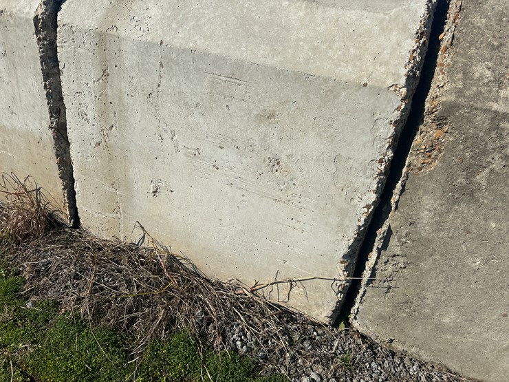 #32725-•-lot-of-(13)-~57"x80"-concrete-culvert-sections-image-12