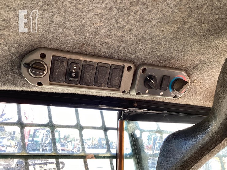 2008-bobcat-s175-image-17