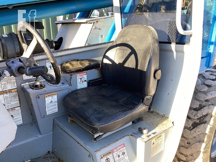 2006-genie-gth1056-image-12