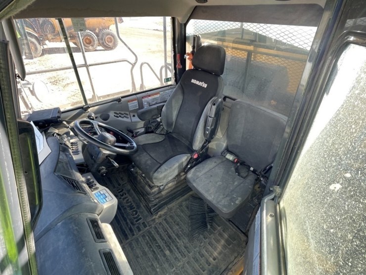 2021-komatsu-hm400-image-16