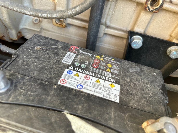 john-deere-4024t-image-22