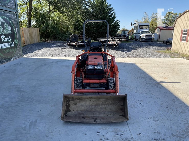 2006-kubota-b7610-image-7