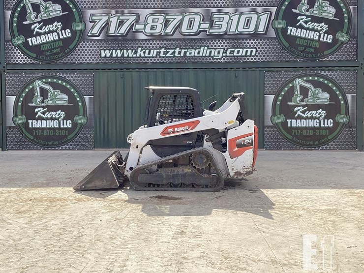 2021-bobcat-t64-image-1