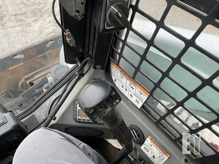 2019-bobcat-s650-image-16
