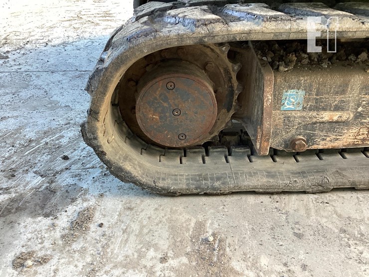 2017-deere-60g-image-13