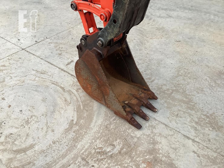 2021-kubota-u55-5-image-9