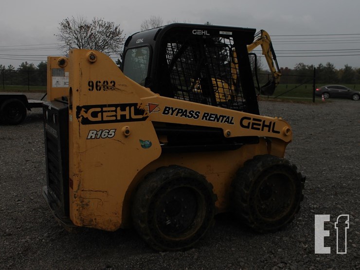 2019-gehl-r165-image-5