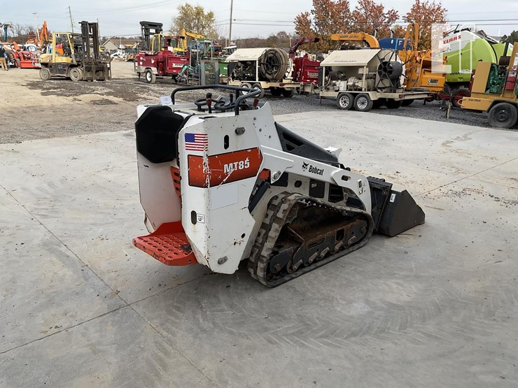 2019-bobcat-mt85-image-4