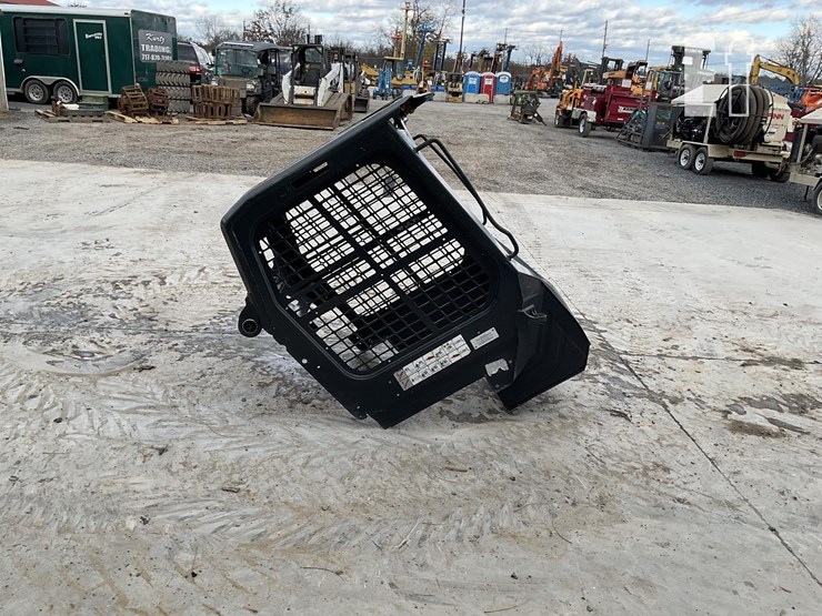 2022-bobcat-t64-image-3