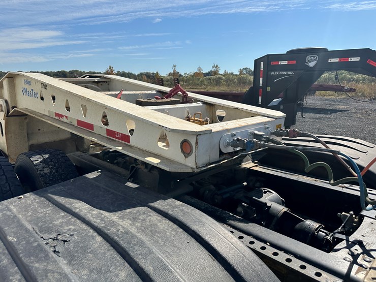 #32747-•-2000-mastec-40'-tri/a-rgn-lowboy-trailer-vin:-1tkj05133ym031587-image-36