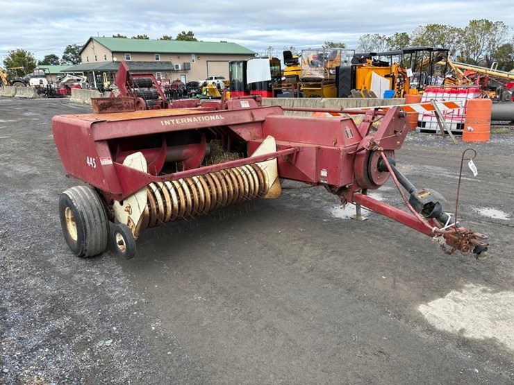 international-445-image-2