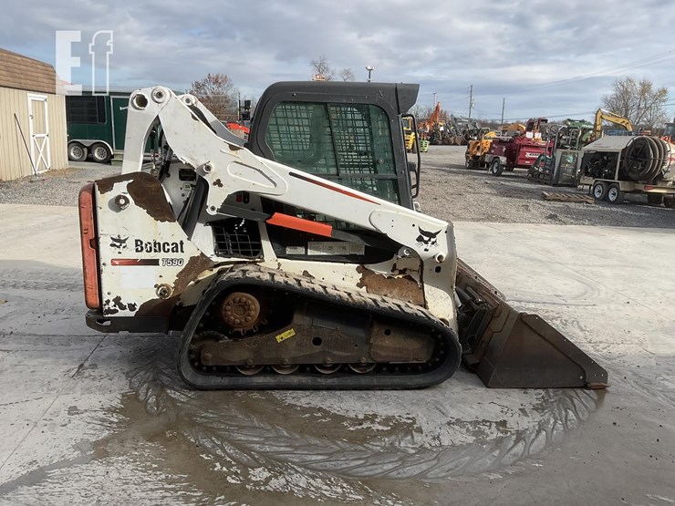 2013-bobcat-t590-image-5