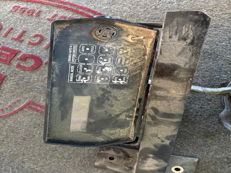 case-ih-8465-image-8