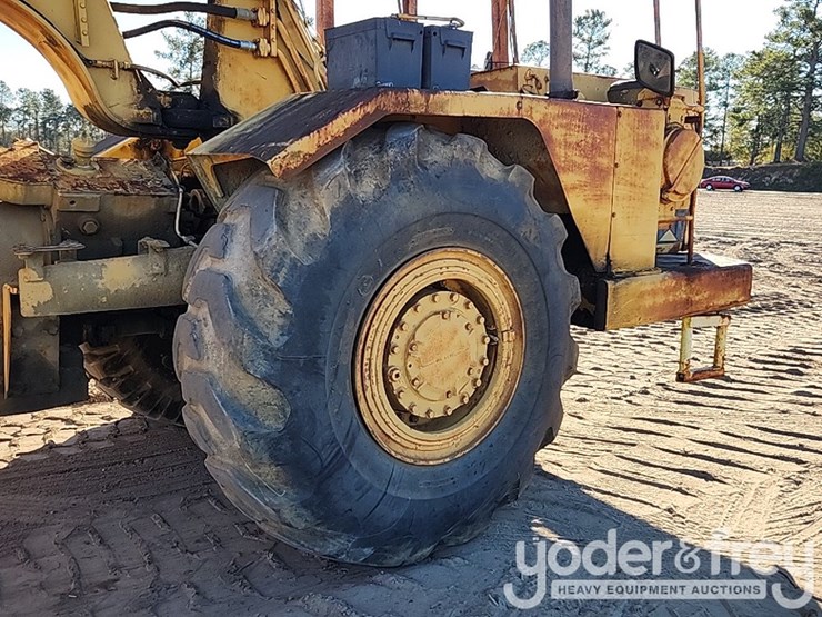 1990-caterpillar-613c-image-9