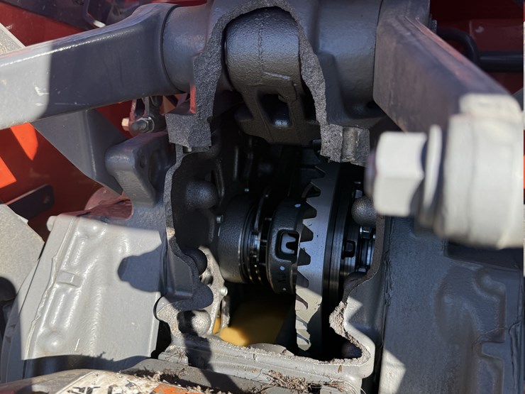 2018-kubota-l2501-image-19