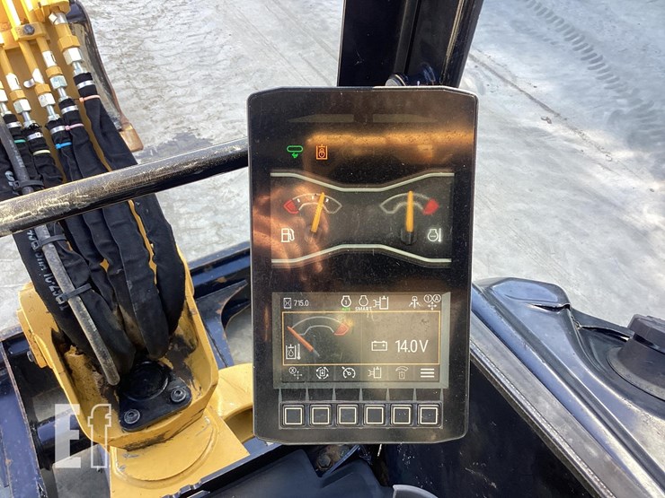 2022-caterpillar-303cr-image-19