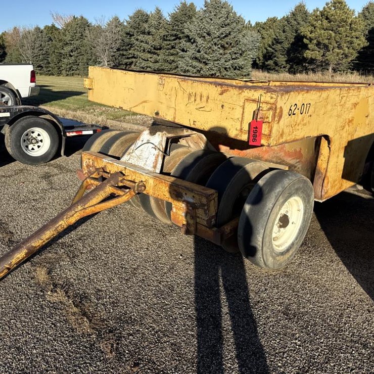 #1986 • Towable Compactor