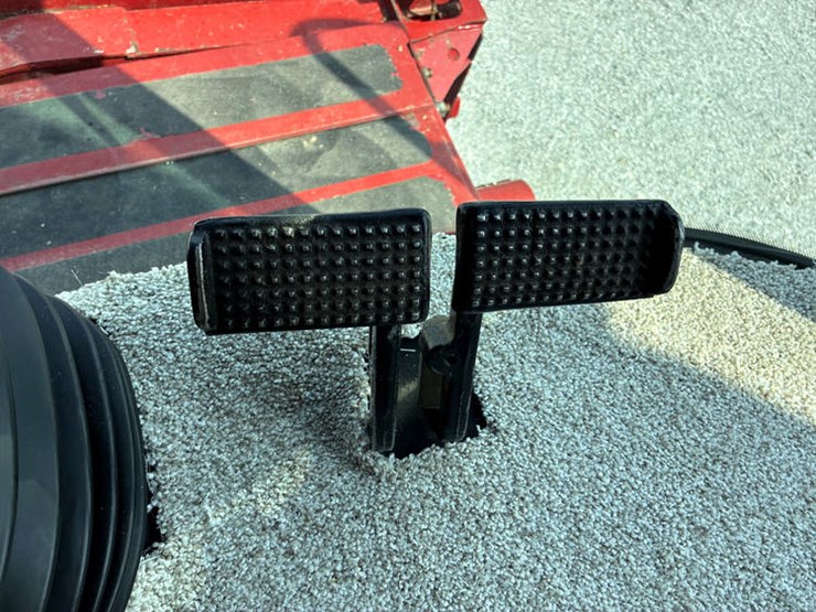 2007-case-ih-8010-image-106