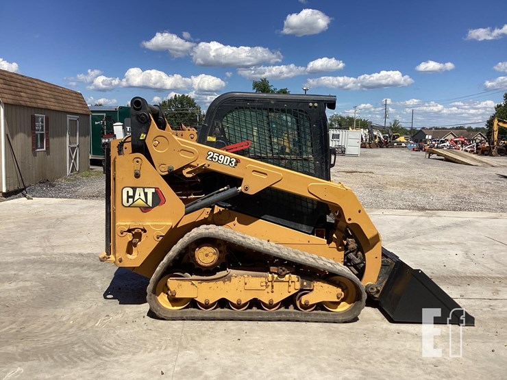 2020-caterpillar-259d3-image-5