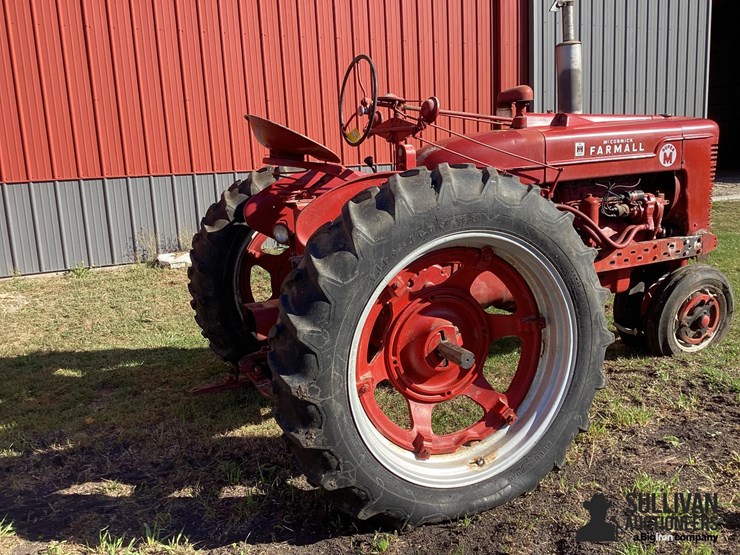 1953-farmall-super-m-2wd-tractor-image-5