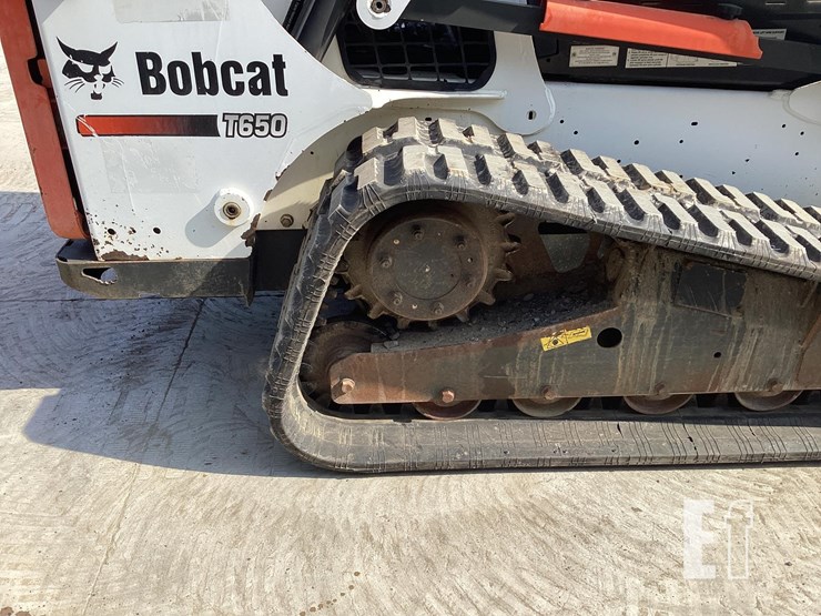 2014-bobcat-t650-image-12