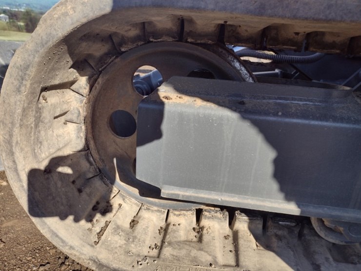 takeuchi-tb250-image-30