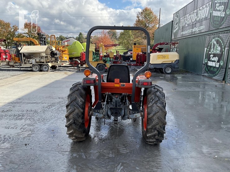 1995-kubota-l2900-image-3