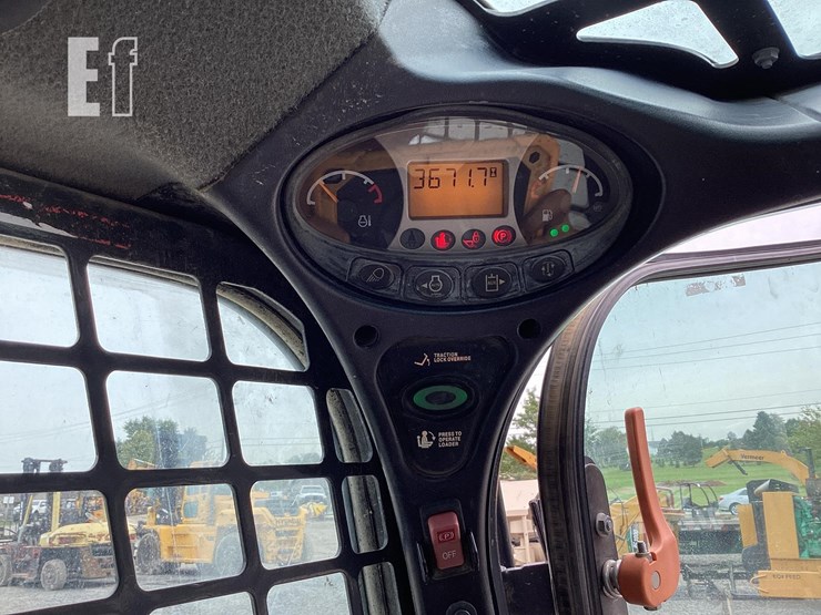 2020-bobcat-t770-image-18