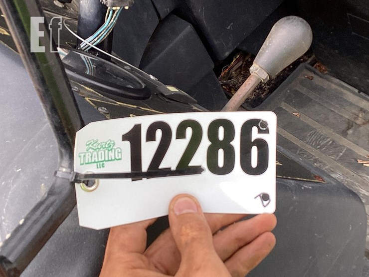 2014-caterpillar-tl642c-image-17