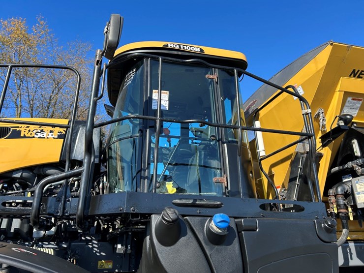 2016-ag-chem-rg1100b-image-27