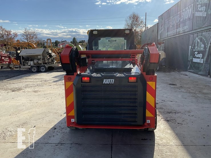 2025-kioti-tl750-image-3