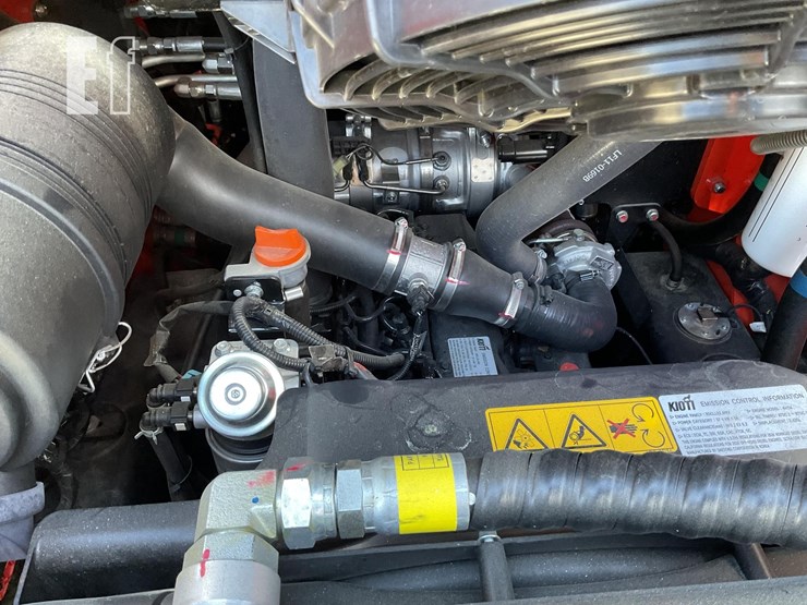 2025-kioti-tl750-image-13