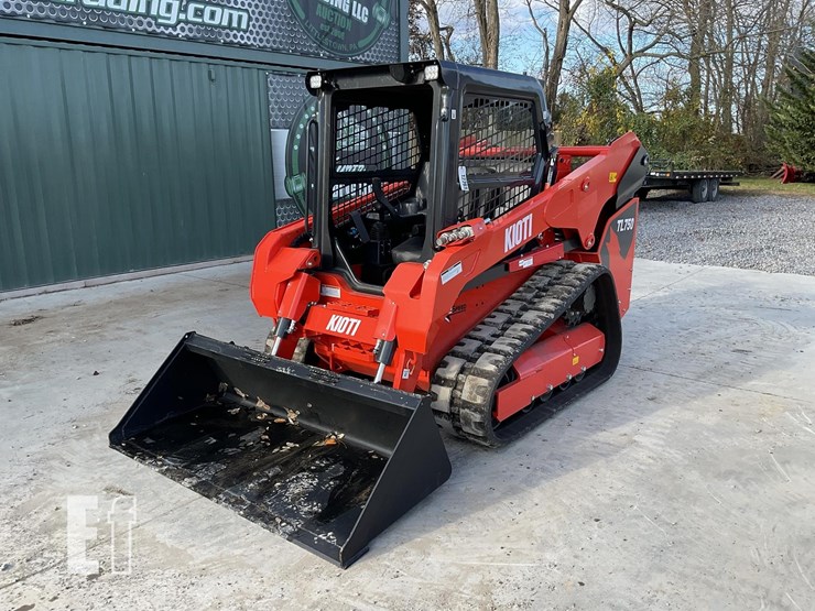 2025-kioti-tl750-image-8