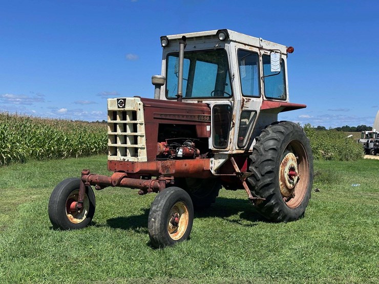 cockshutt-1550-image-3