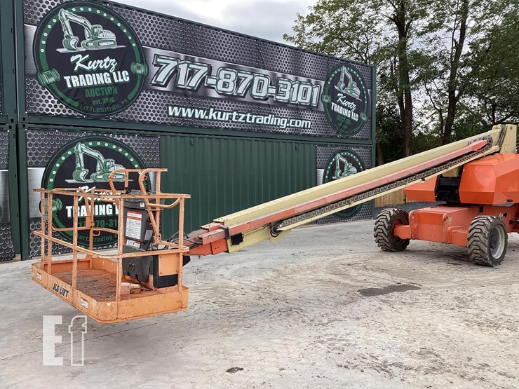 2008-jlg-800s-image-8