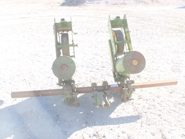 john-deere-71-image-2