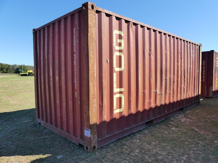 20'-shipping-container-image-4
