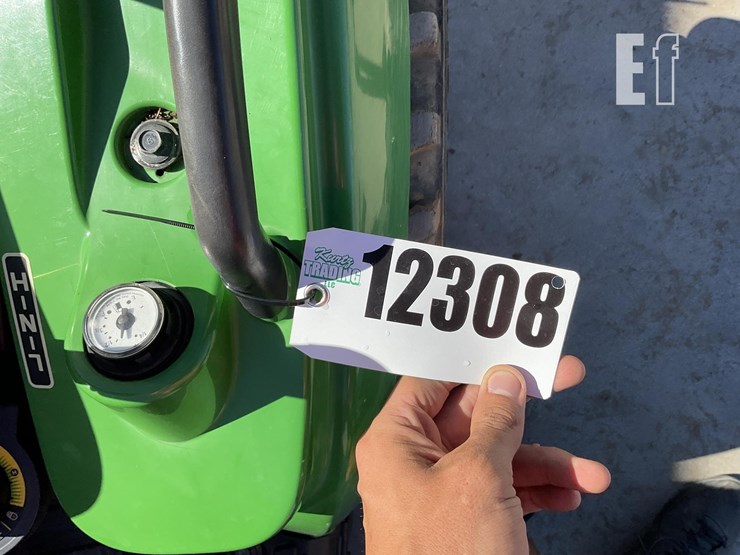 2014-john-deere-1023e-image-18