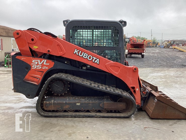 2019-kubota-svl95-2s-image-6