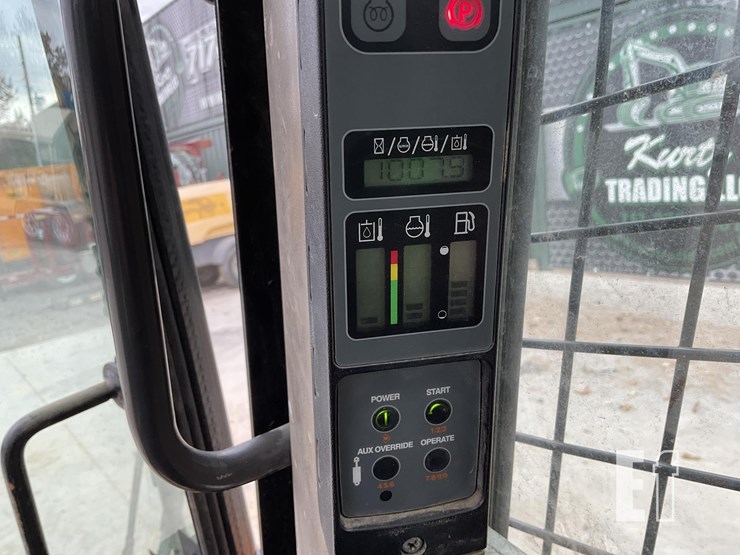 2015-case-sr250-image-20