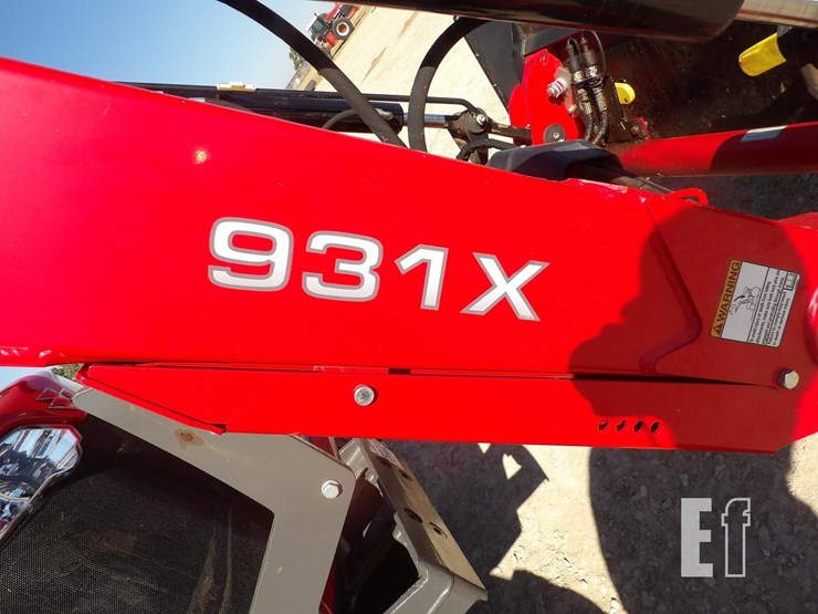 2024-massey-ferguson-4710-image-18