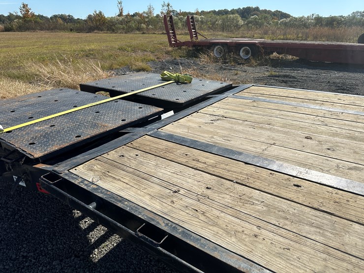 #32749-•-2023-mtp-40'-t/a-gooseneck-flatbed-trailer-vin:-3f7bgp405pa000183-image-35