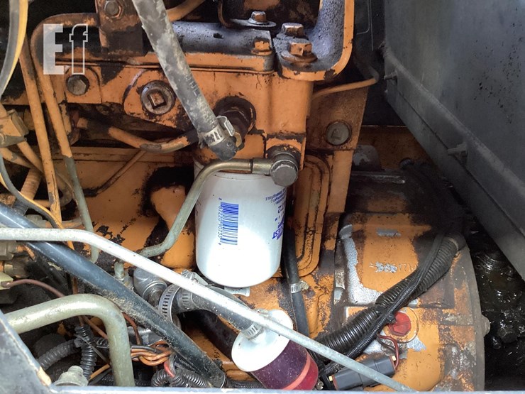 2002-case-60-xt-image-12