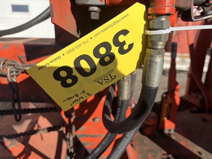 #3808-•-72"-ride-on-power-broom-image-43