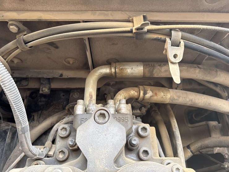 #1881-•-2020-volvo-ec480e-excavator-image-26