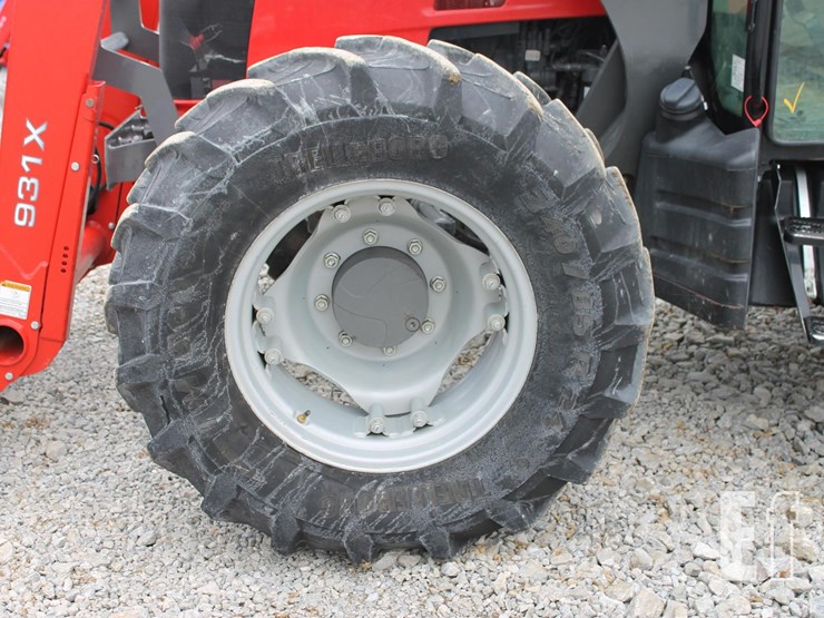 massey-ferguson-4710-image-3