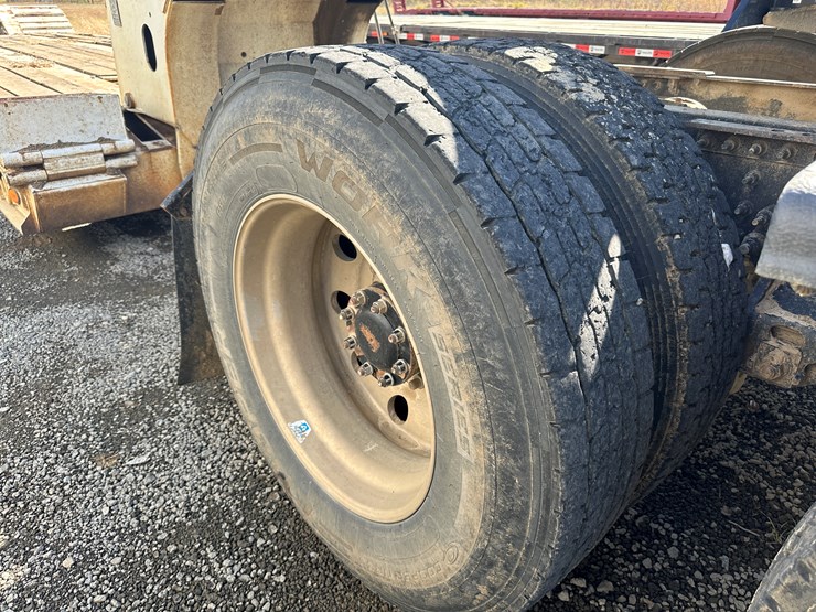 #32746-•-2014-mack-chu-t/a-daycab-truck-tractor-vin:-1m2an07y4em016702-image-13