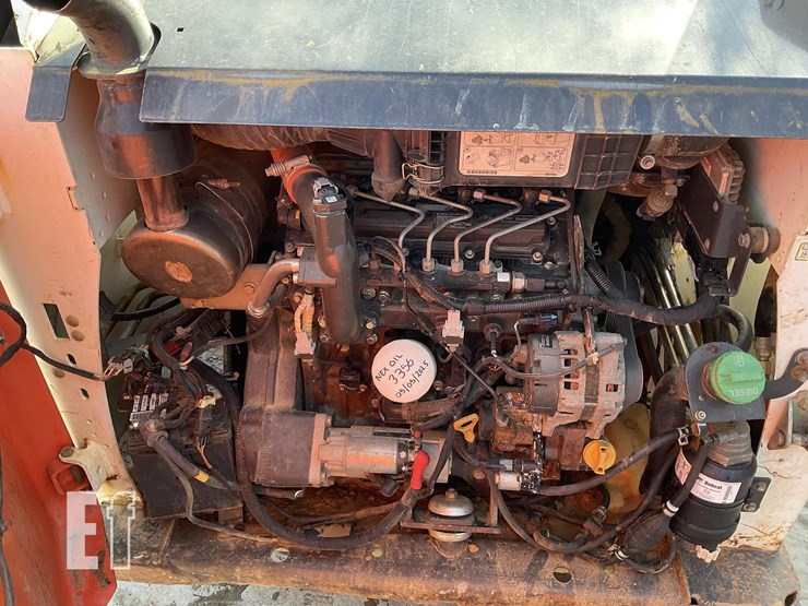 bobcat-t550-image-13