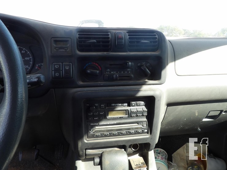 2001-isuzu-rodeo-image-8